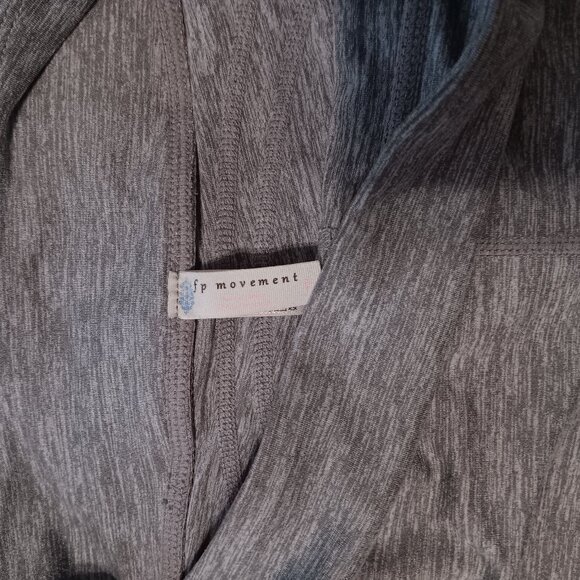 Women's FP free people Movement biker shorts / gray / size XS - Picture 2 of 5